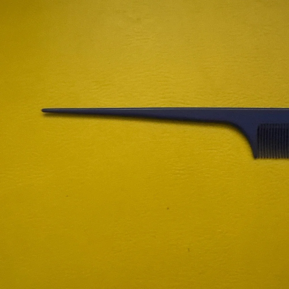 Vintage Cricket Unbreakable Rat Tail Comb Styling Teasing Hair Royal Blue Prop